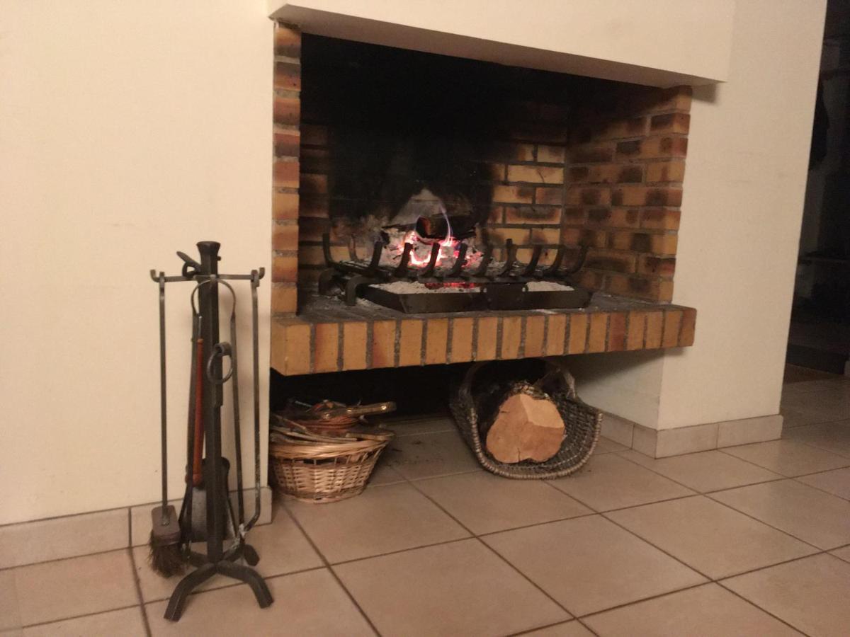 Maison Sur La Colline Cheminee Wifi Proche Thermes Aubin  Buitenkant foto